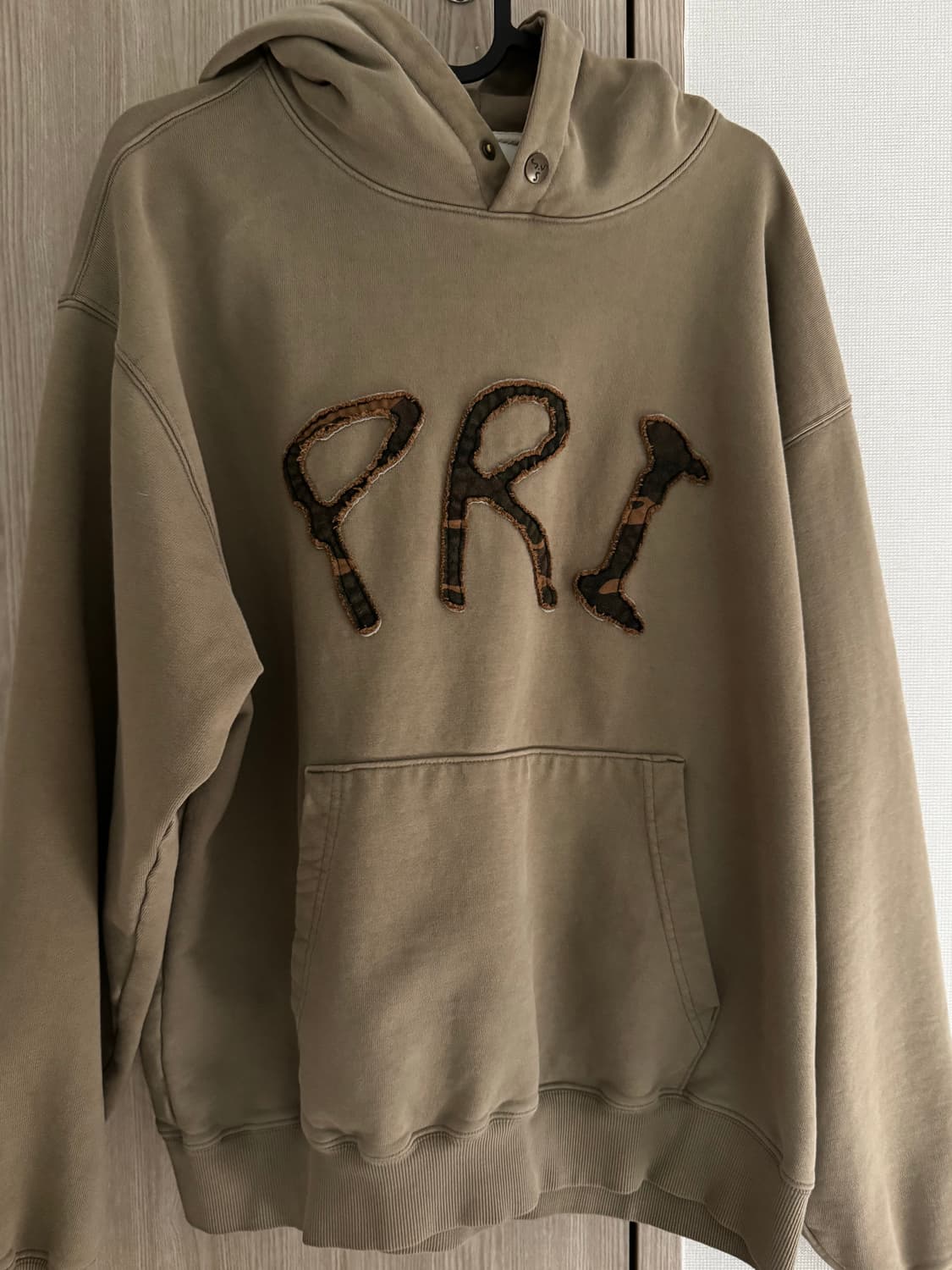 프라이빗 네이버스 후디 올리브 상품이미지3