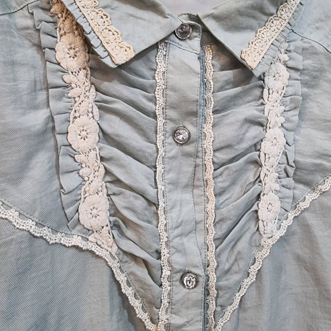 엑시즈팜(axes femme) 더스티민트 레이스 셔링 원피스 상품이미지3