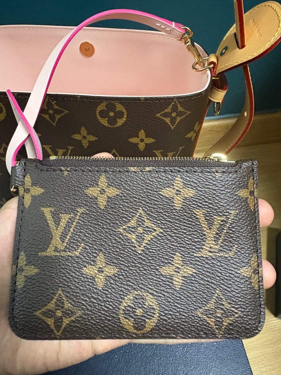 루이비통 올인BB 비너저리 저니 서울 익스클루시브 상품이미지2