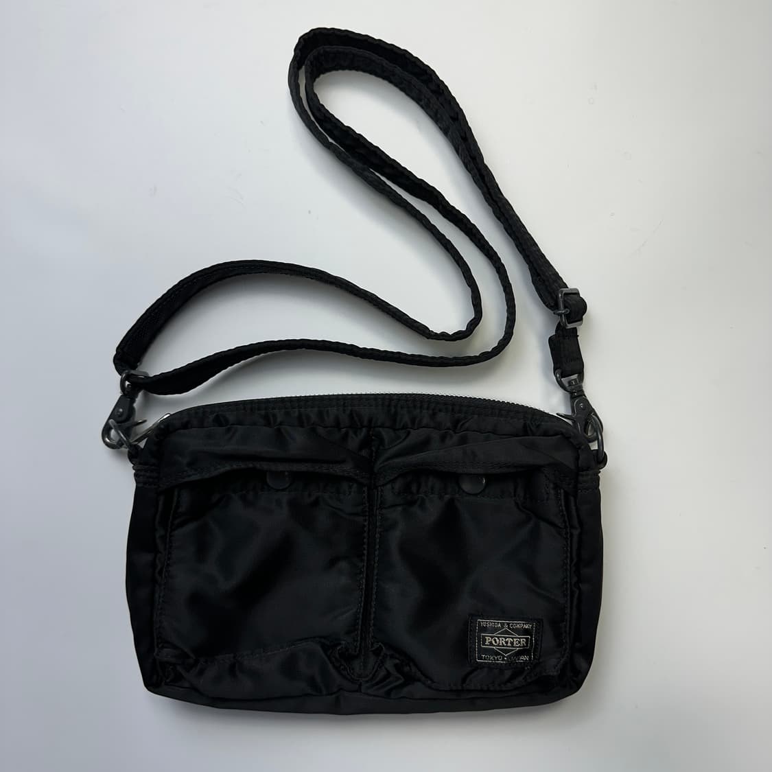 PORTER TANKER SHOULDER BAG 포터 탱커 숄더백 상품이미지1