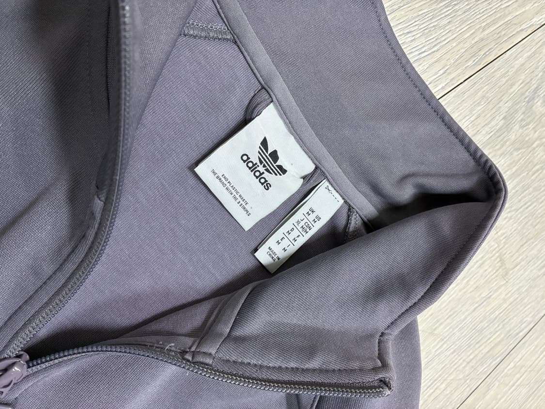 아디다스 리카이브 트랙탑 트레이스 그레이 상품이미지4