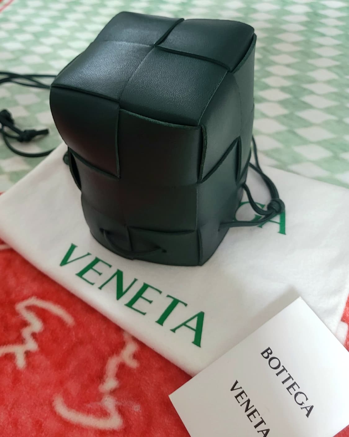 정품_무료배송) 보테가베네타 미니 버킷백(미니 카세트백) 상품이미지6