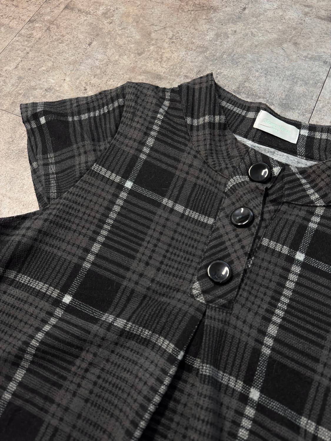 버튼 넥 체크 패턴 튜닉 원피스 상품이미지6