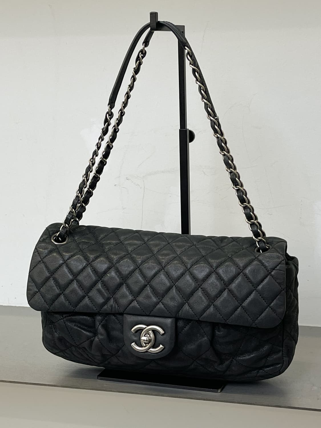 샤넬 2010/2011 이리데슨트 카프스킨 백 상품이미지1