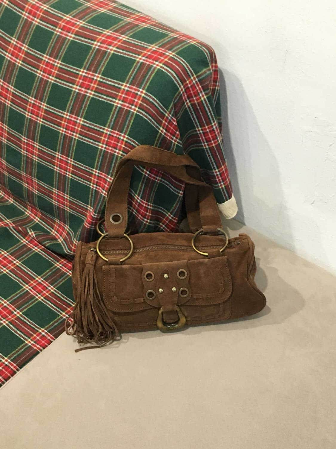 GUESS 빈티지 y2k 스웨이드 숄더백 상품이미지7