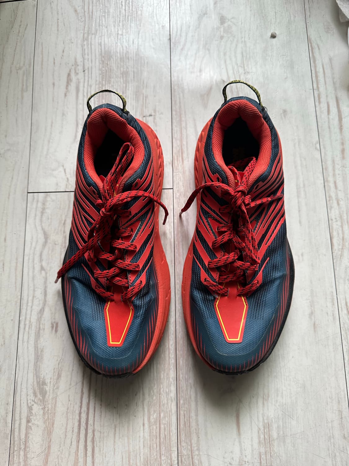 호카 스피드고트 4 트레일 러닝화 255mm 상품이미지2