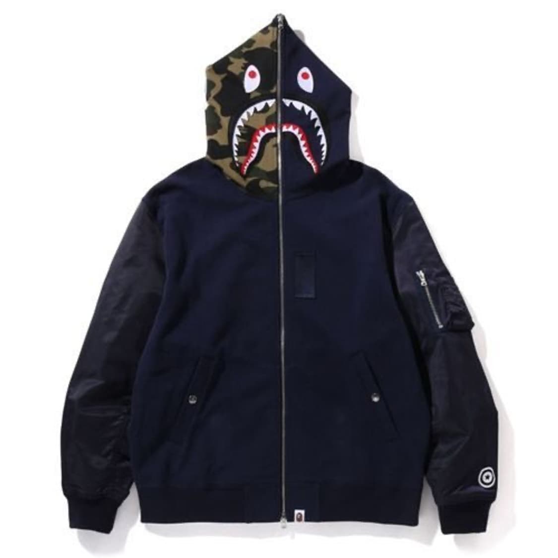 베이프 밀리터리 샤크 릴렉스드 삽니다 상품이미지1