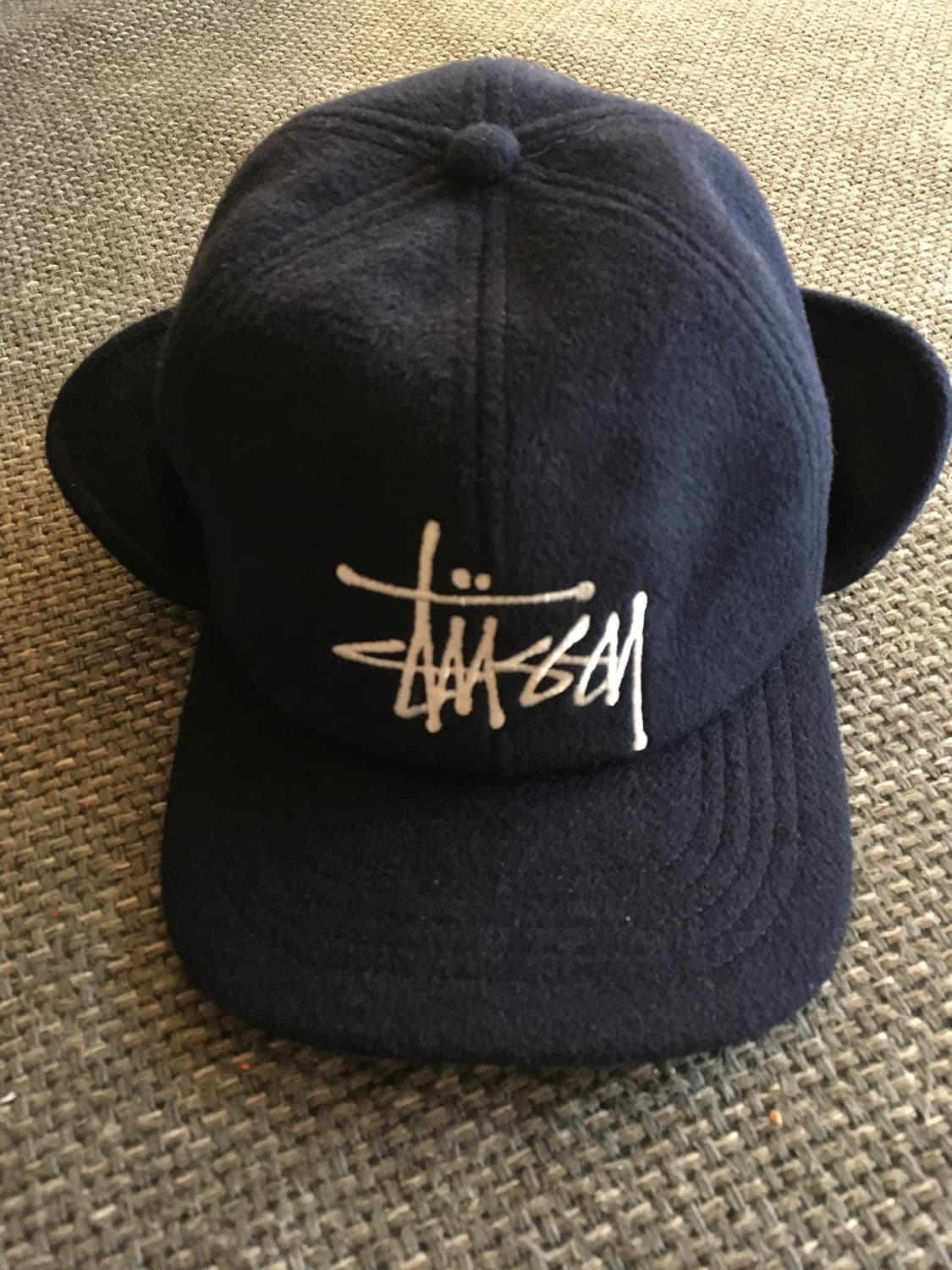 스투시 울 이어 플랩 캡 네이비 상품이미지1