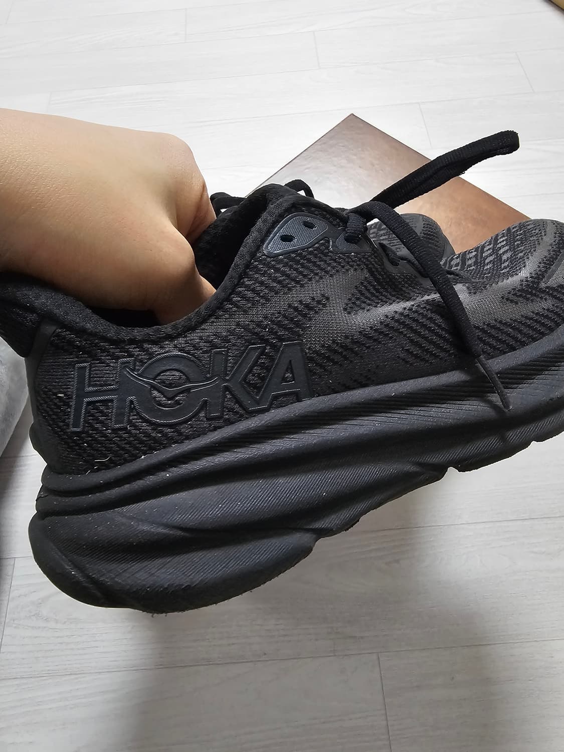 호카 클리프톤9 블랙 235 상품이미지8