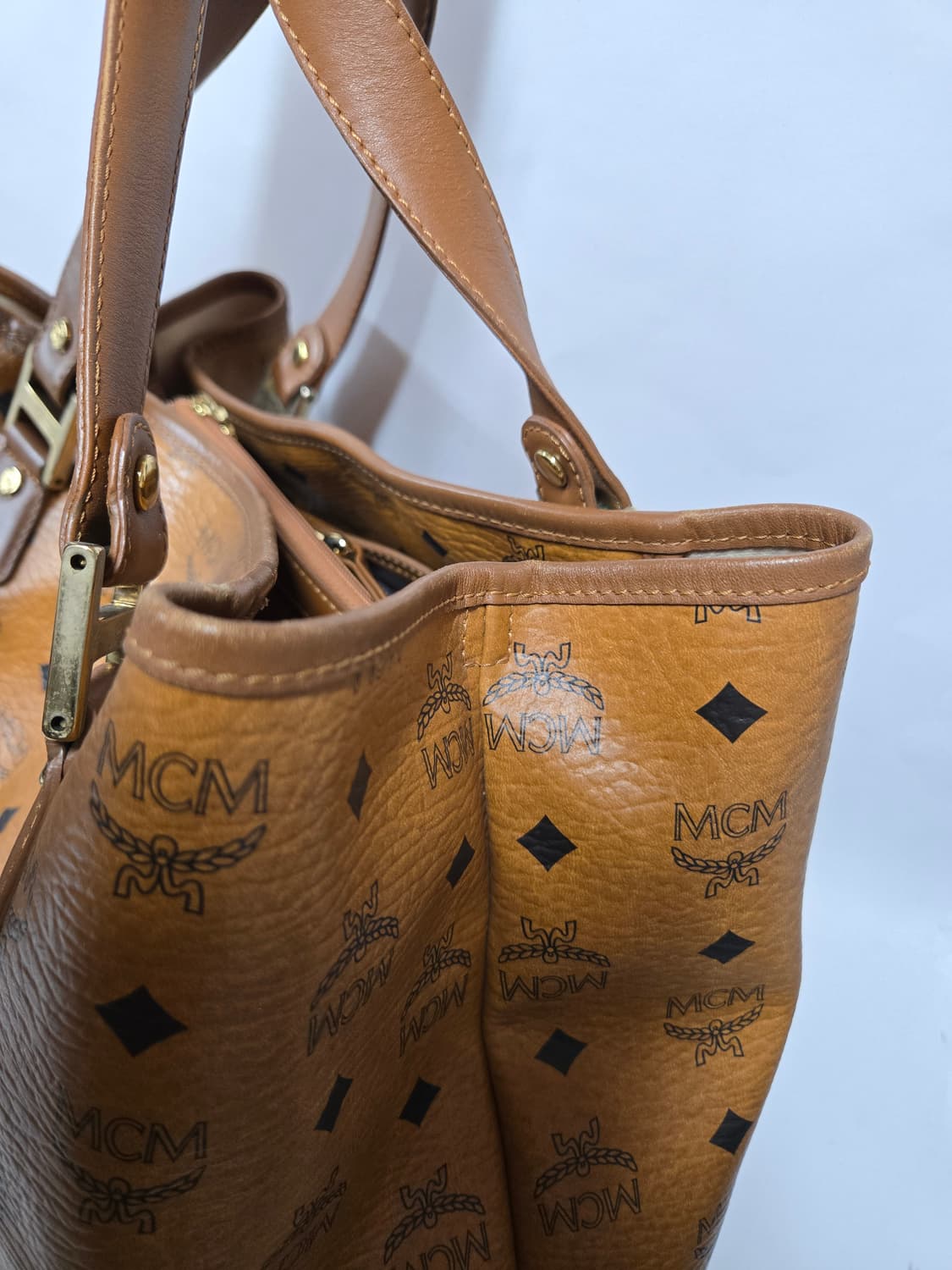 MCM 비세토스 숄더백 + 파우치   상품이미지3