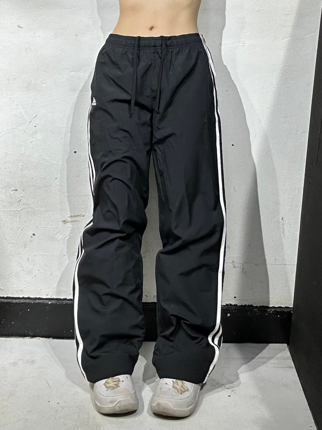 아디다스 블랙 와이드 화이트 삼선 스몰 로고 트랙 팬츠 추리닝 바지 L 상품이미지2