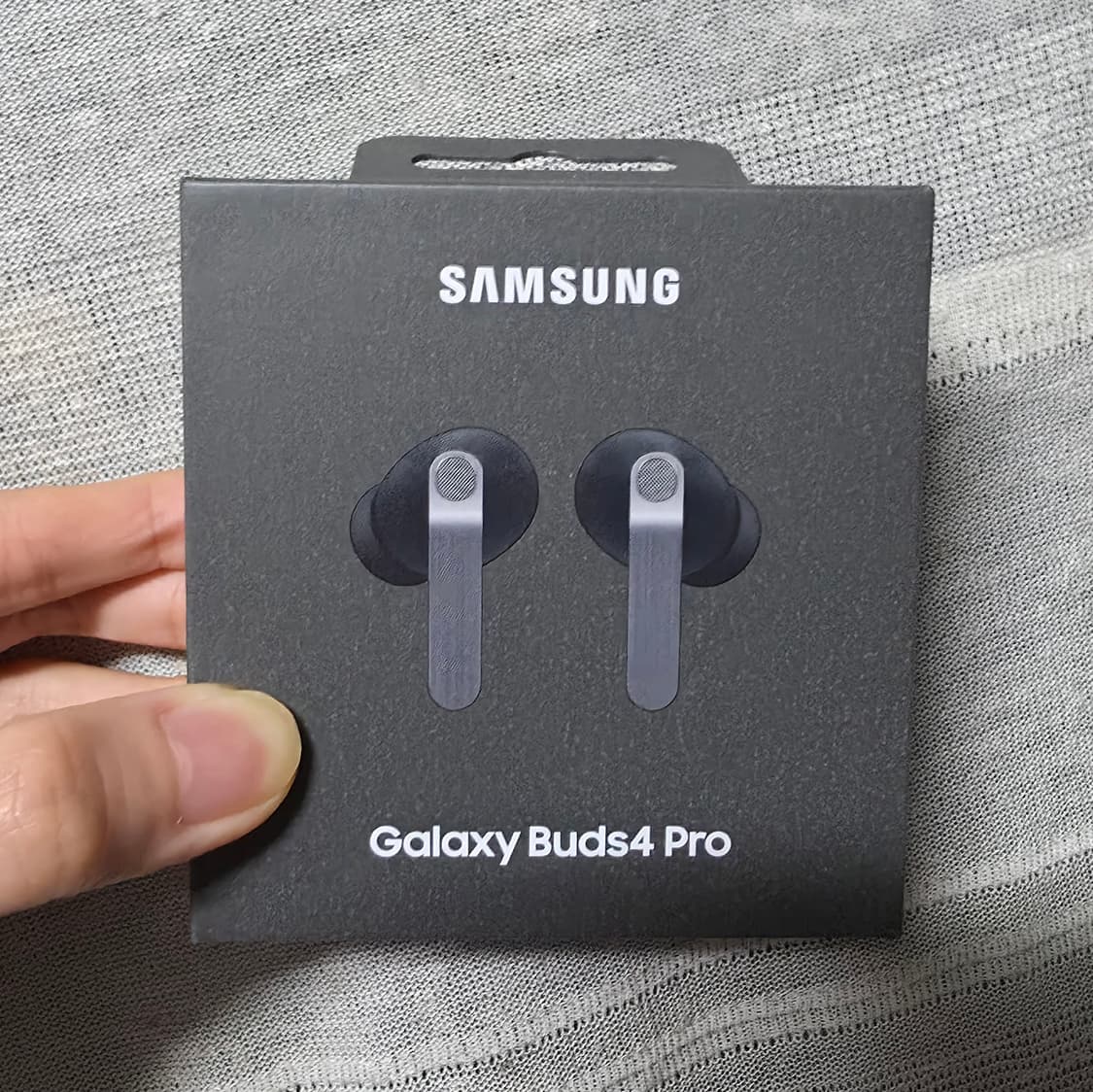 갤럭시 버즈4프로 블랙 미개봉 새상품 상품이미지1