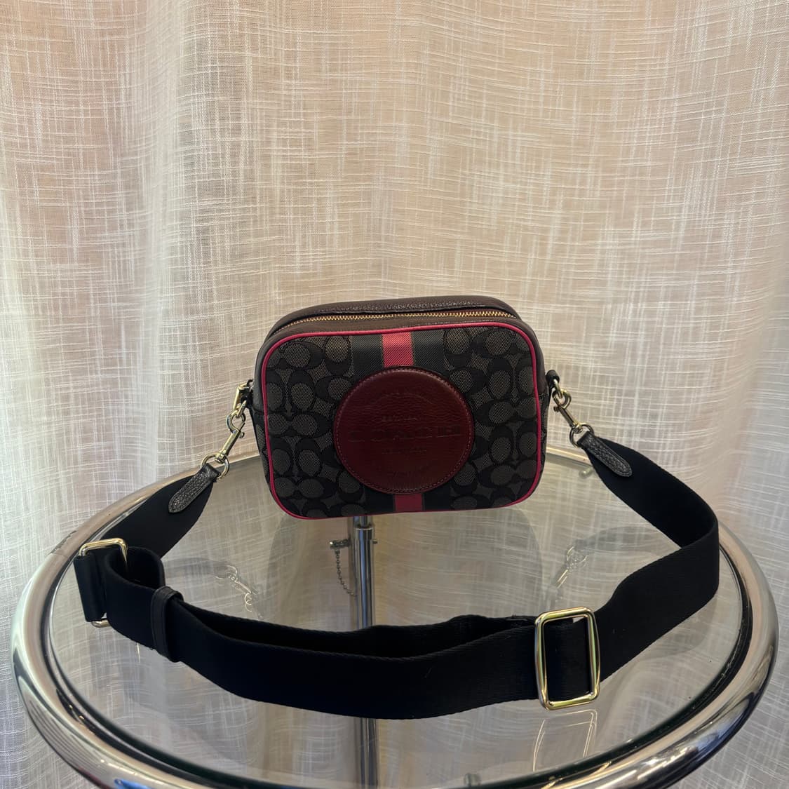 정품 코치 카메라 패브릭 크로스백     상품이미지1