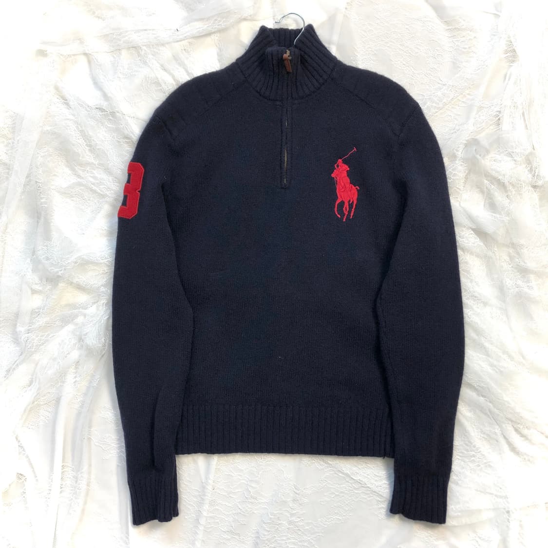 폴로 남+빨 대대장 올드 빅포니 니트 반집업 상품이미지1