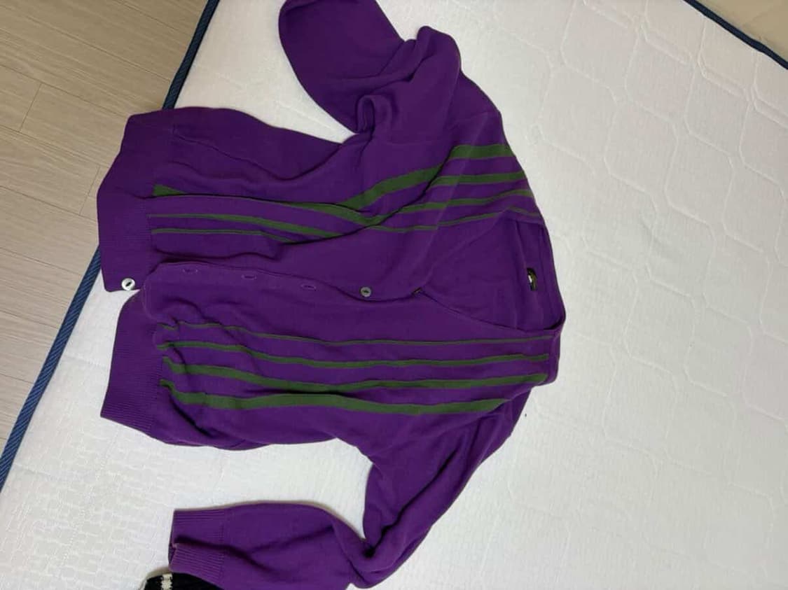 니들즈 브이넥 가디건 상품이미지1