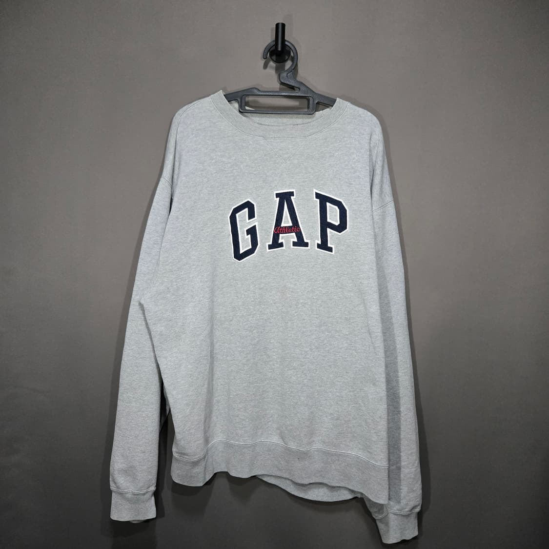 GAP 맨투맨 그레이 상품이미지1