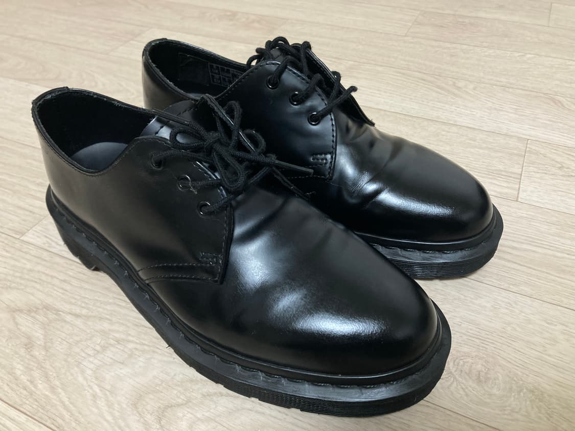 닥터마틴 1461 모노블랙 UK6(250) 판매 상품이미지1