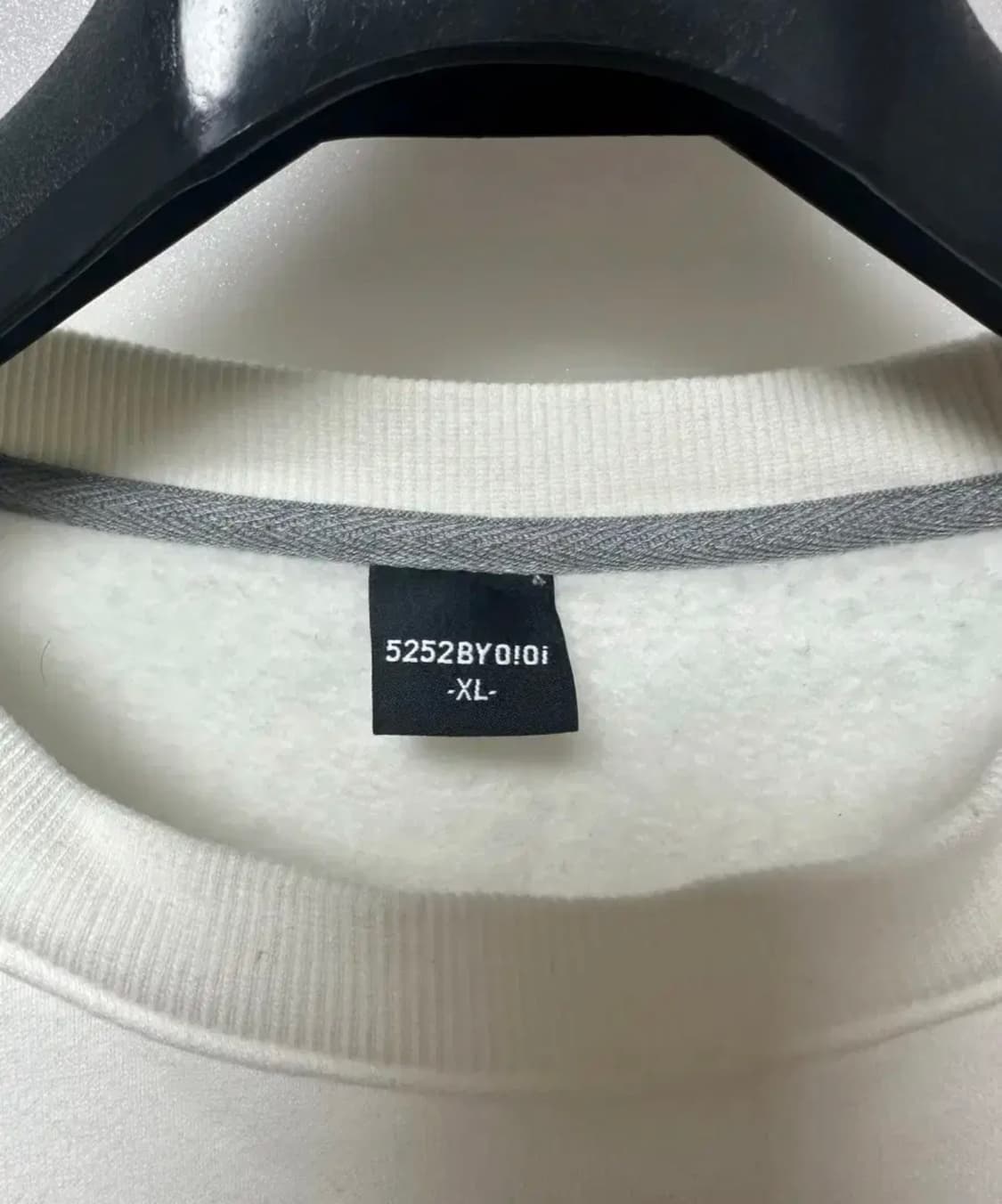 oioi 기모 화이트맨투맨티셔츠 xl 상품이미지2