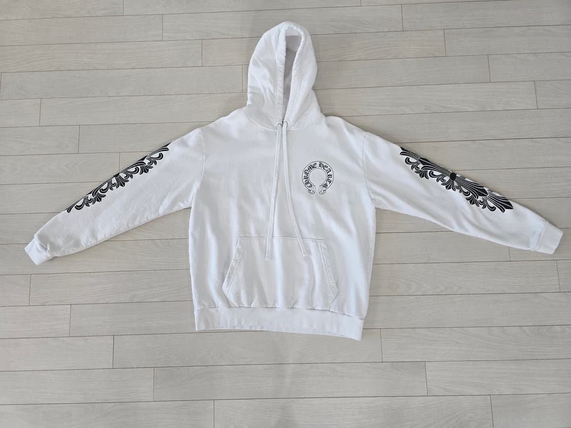 크롬하츠 흰색 홀스슈 사이즈 M 후디 팝니다 상품이미지2