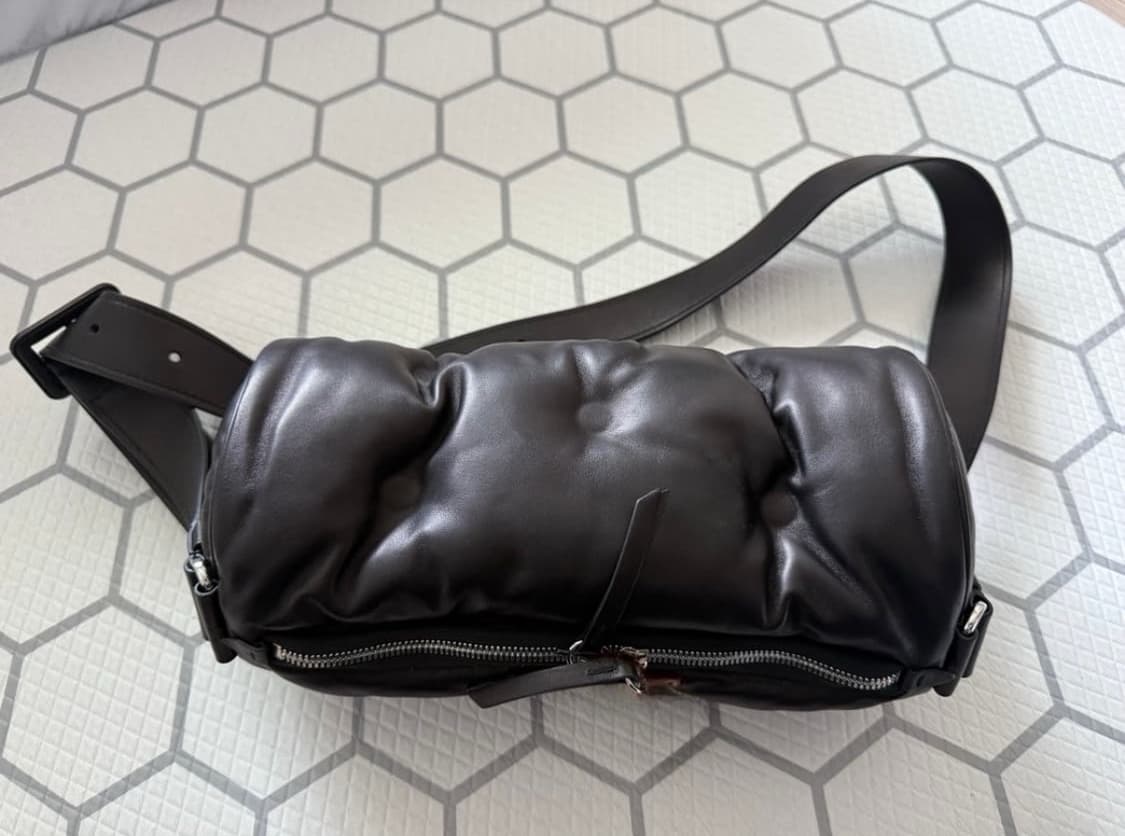 마르지엘라 글램 슬램 송아지가죽  필로우백 상품이미지4