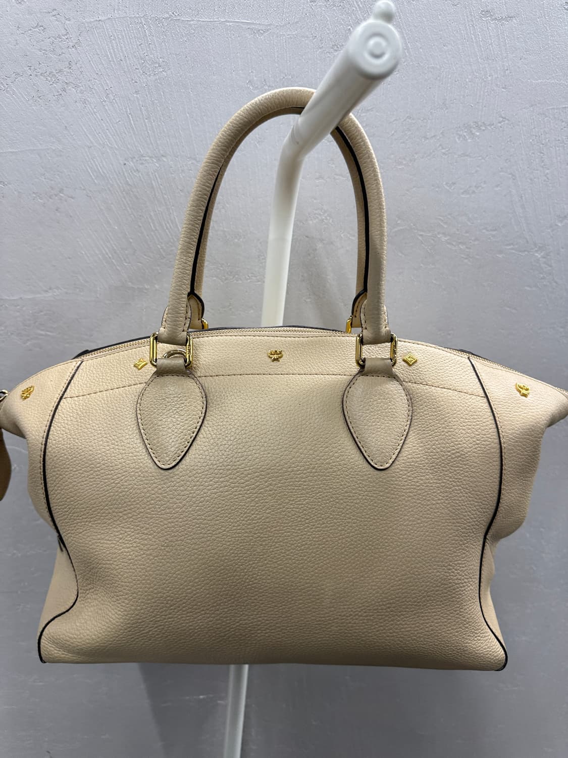 MCM 퍼스트레이디 끌라망스 가죽 토트백 상품이미지2