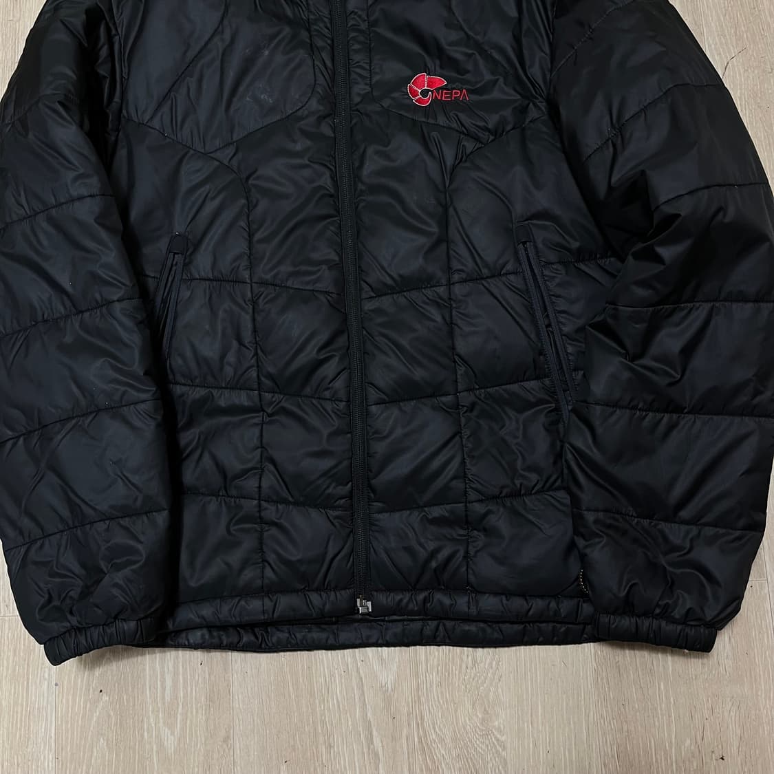 네파 덕다운 스탠드넥 경량패딩 M/95 상품이미지3