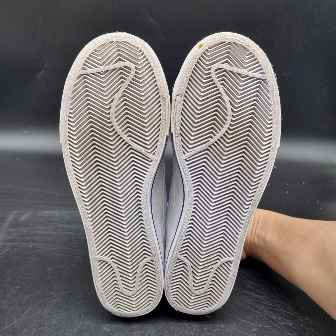 나이키 코트레거시 운동화245 상품이미지3