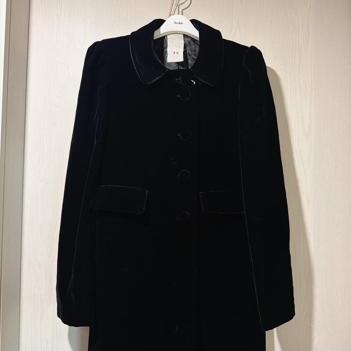 프레클  벨벳 맥시 코트 상품이미지10