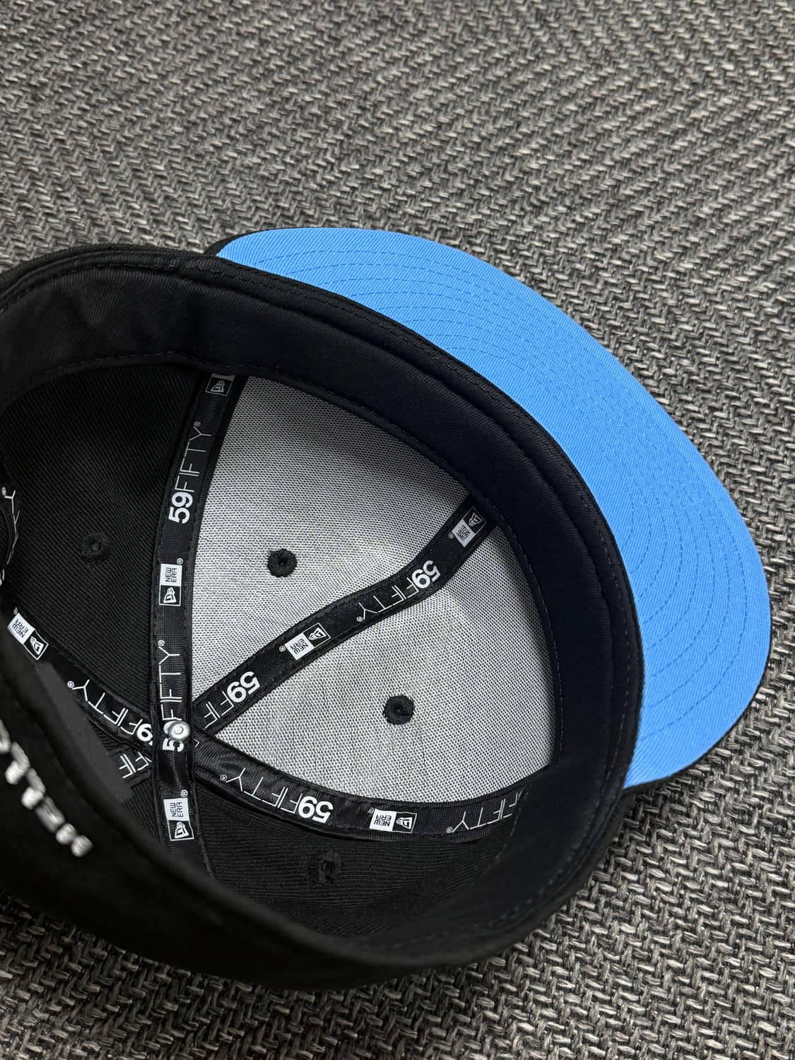 뉴에라 헬로키티 714 상품이미지5