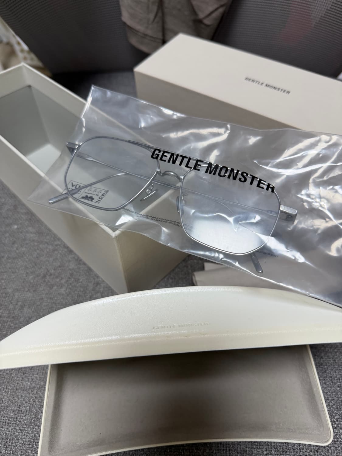 젠틀몬스터 세일러 02 상품이미지4