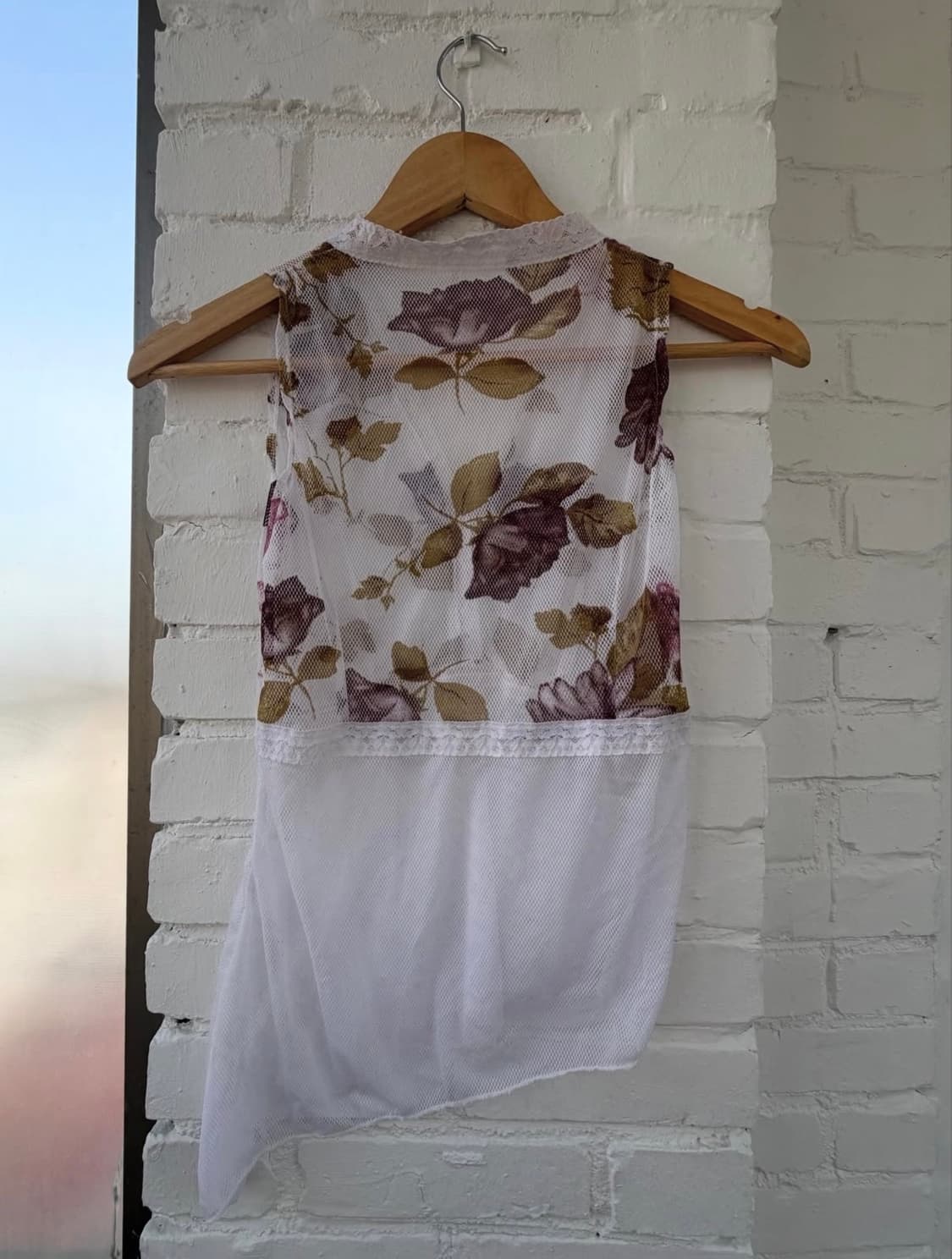 #4 Rose patterns Sheer Mesh Tank 상품이미지2
