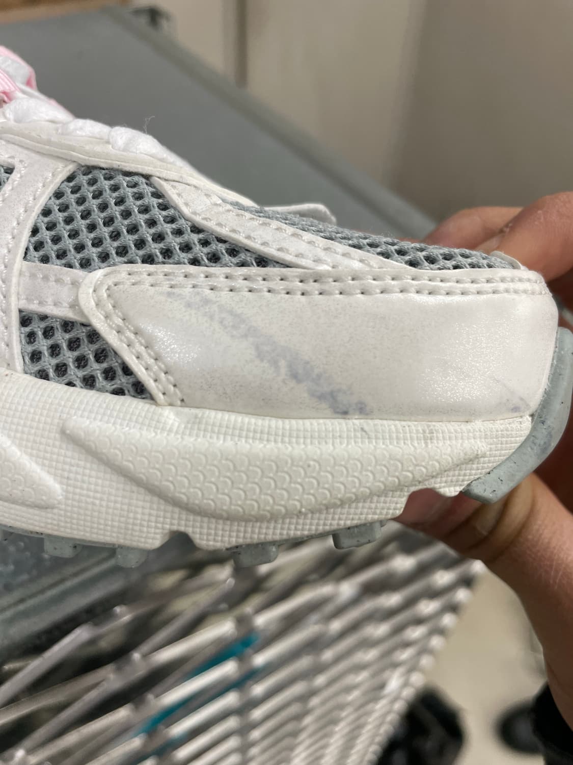 나이키 V2K 메탈릭 화이트 핑크 240 상품이미지7