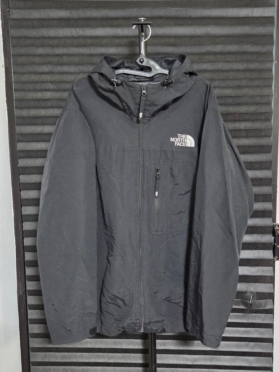 [노스페이스] 바람막이 자켓 판매합니다. 상품이미지1