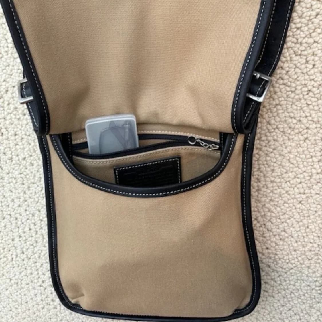 coach 8114 히피 플랩백 상품이미지7