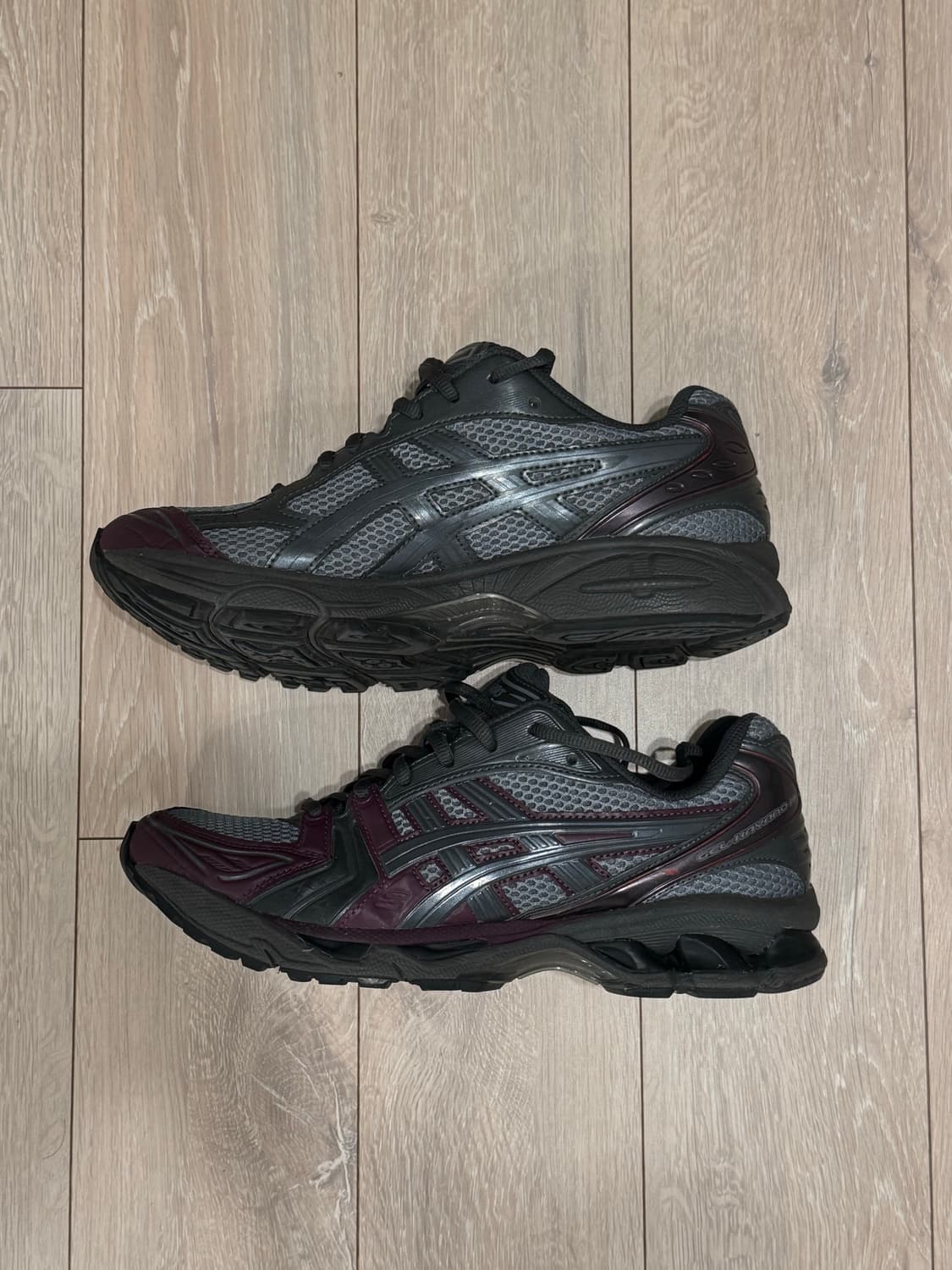 아식스x아트모스 젤카야노 14 그레이/퍼플 1203A510-020 상품이미지4