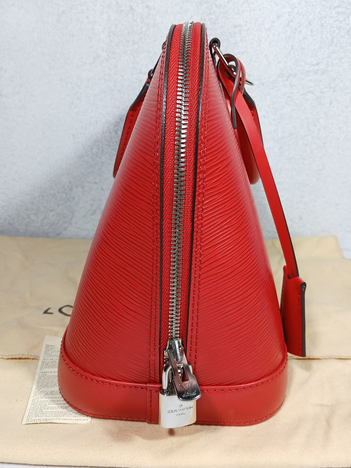 루이비통 에피 알마PM 토트백 M41154 상품이미지4