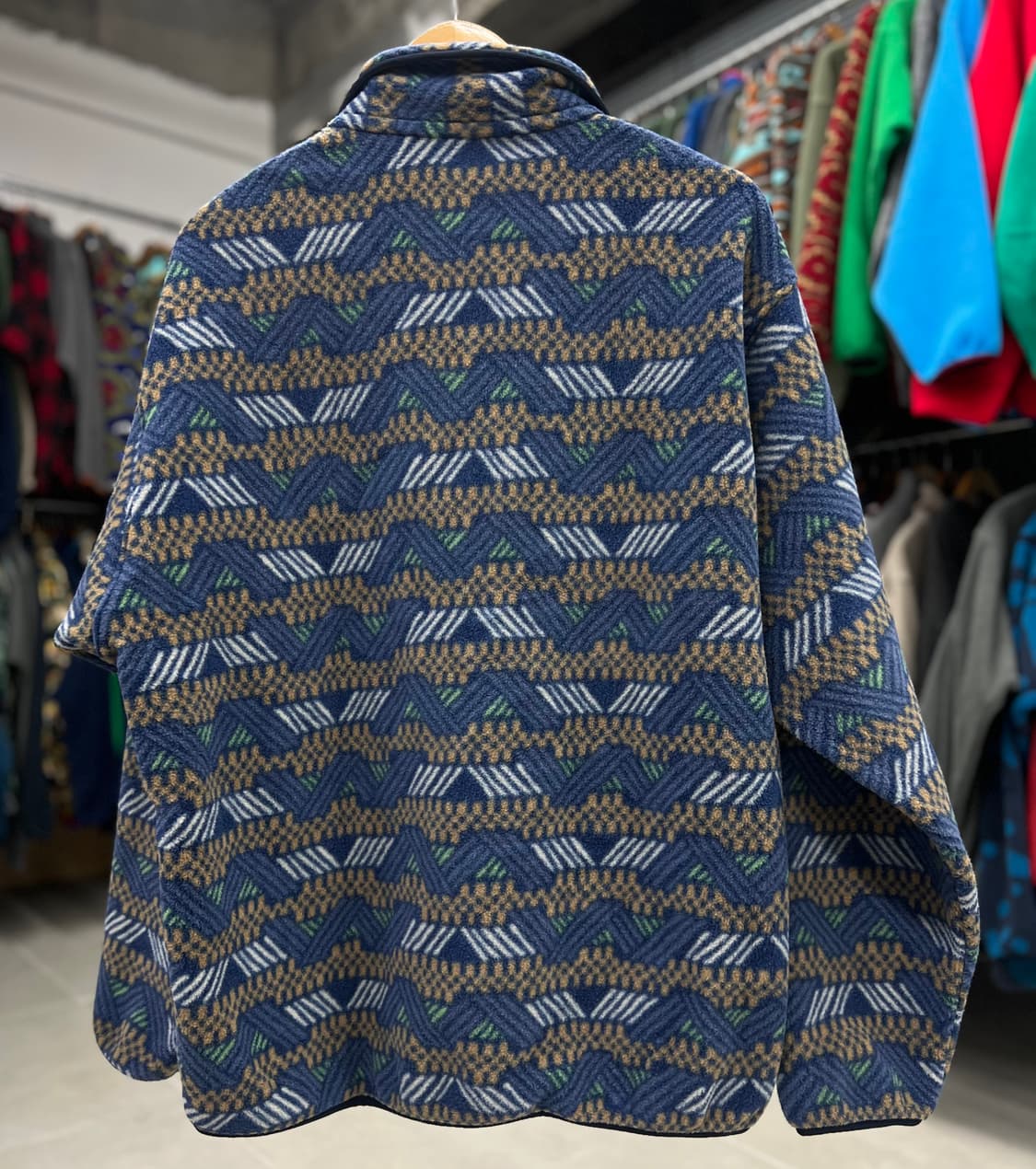 Synchilla Snap-T  Classic Navy 아즈텍  상품이미지3