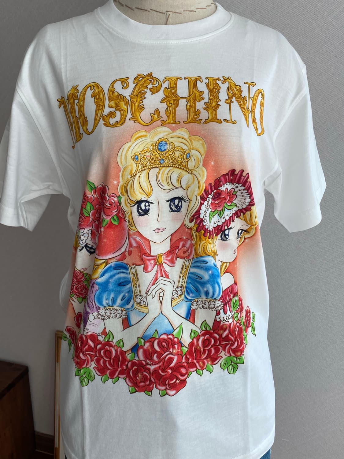 MOSCHNO 프린세스 그래픽 반팔티셔츠(XS,미착용) 상품이미지2