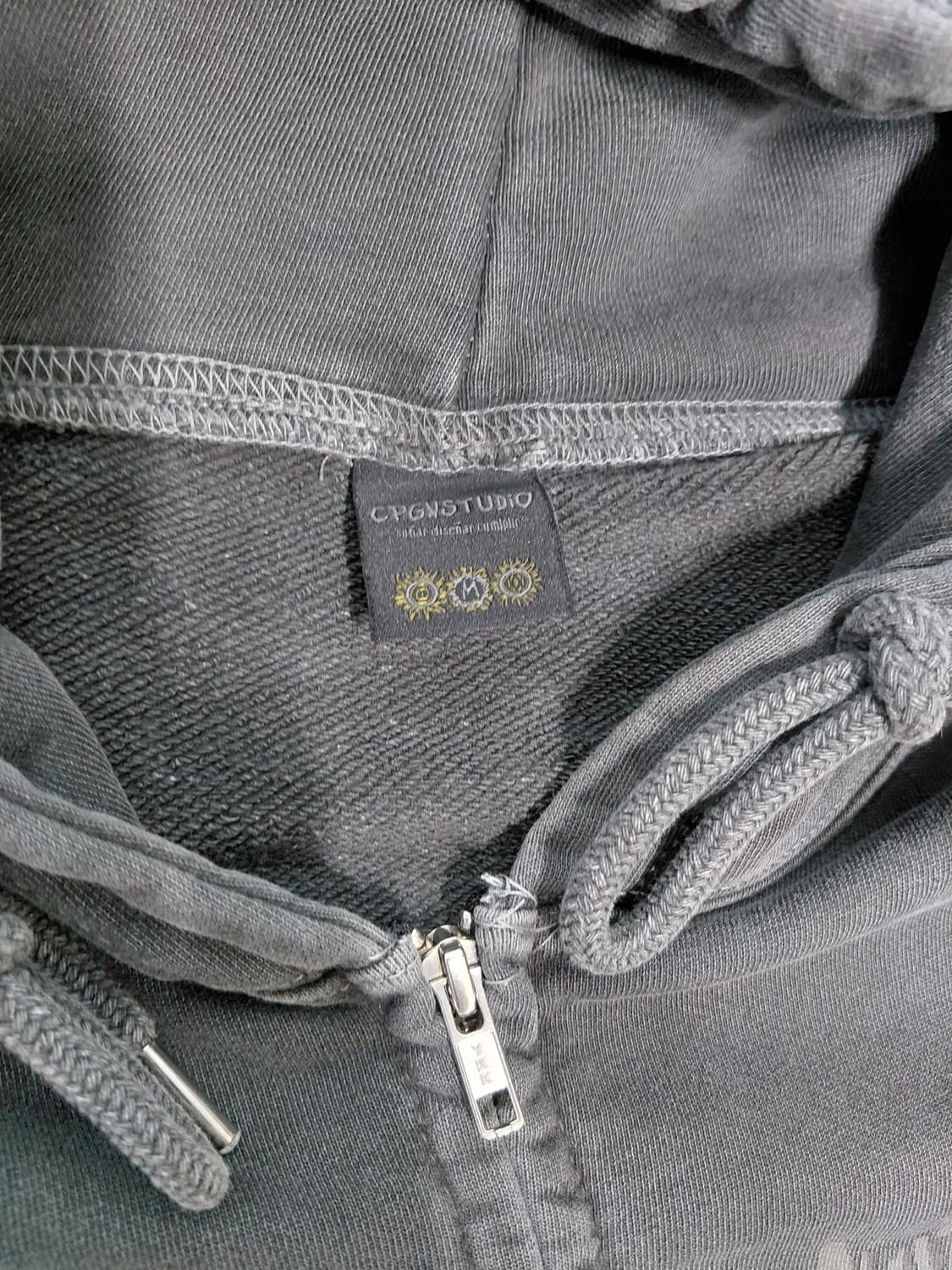 [2-WAY] 플러터리 피그먼트 후드 집업 스모크 상품이미지2