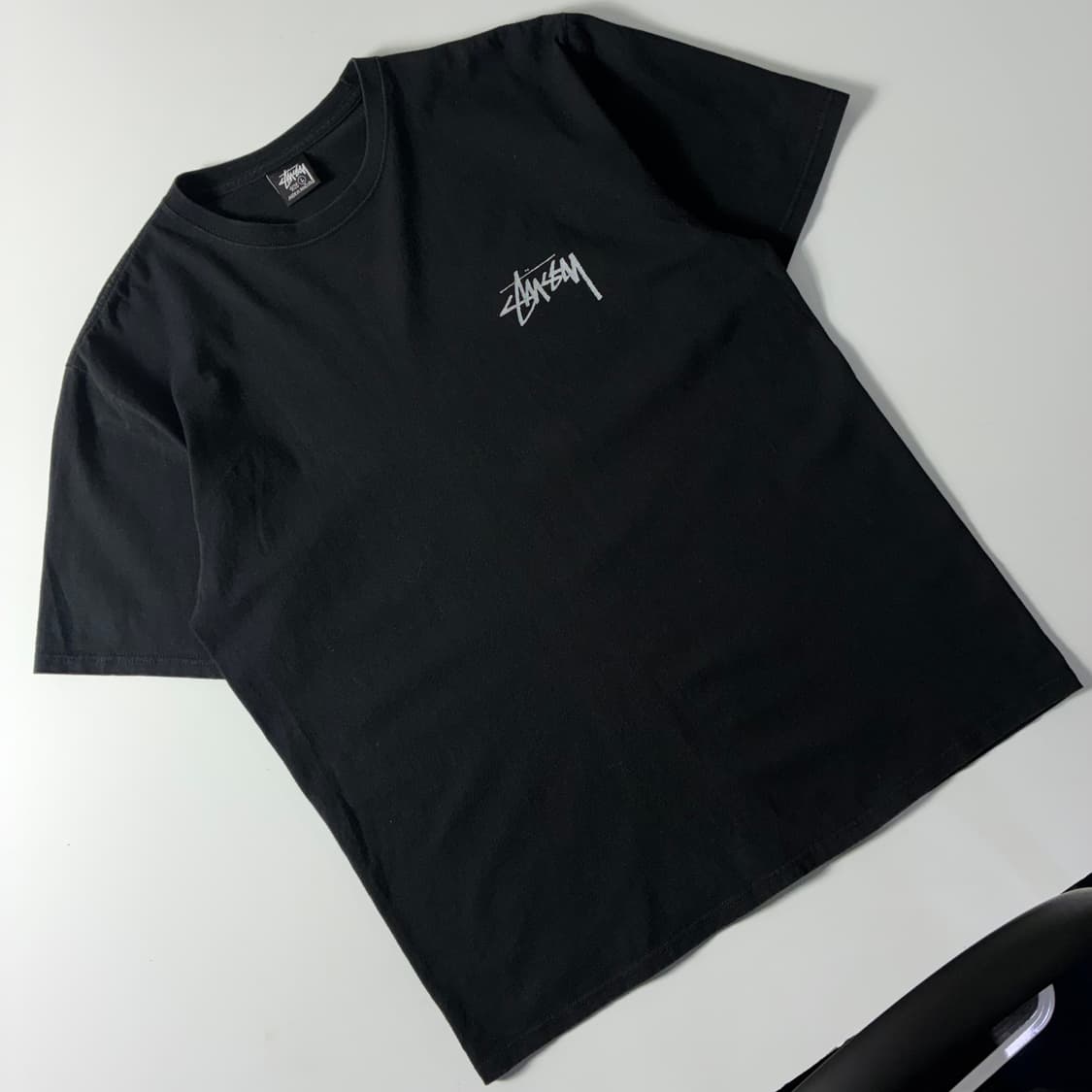 Stussy  스투시 8ball 페이드 블랙 반팔 티셔츠  상품이미지3