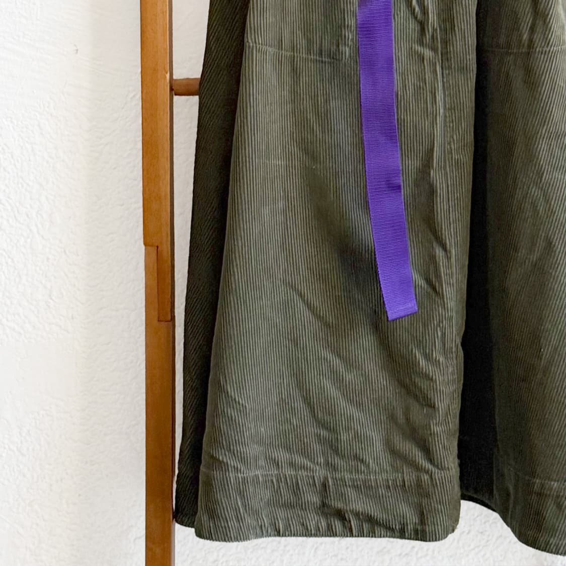 [NIKO AND …] 코듀로이 롱스커트 (KHAKI) 상품이미지3