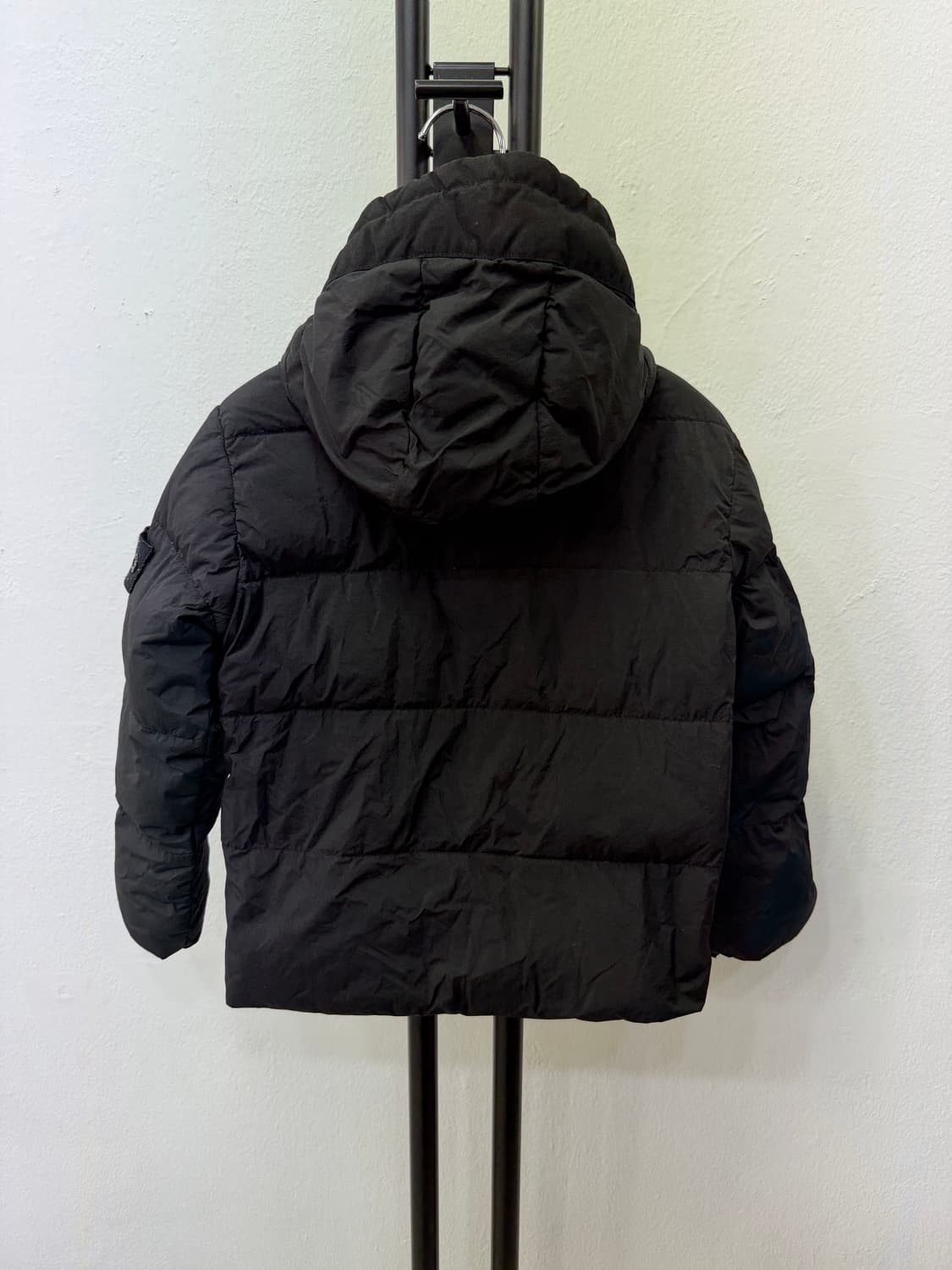 정품) 스톤아일랜드 키즈 블랙 패딩 6Y 상품이미지4