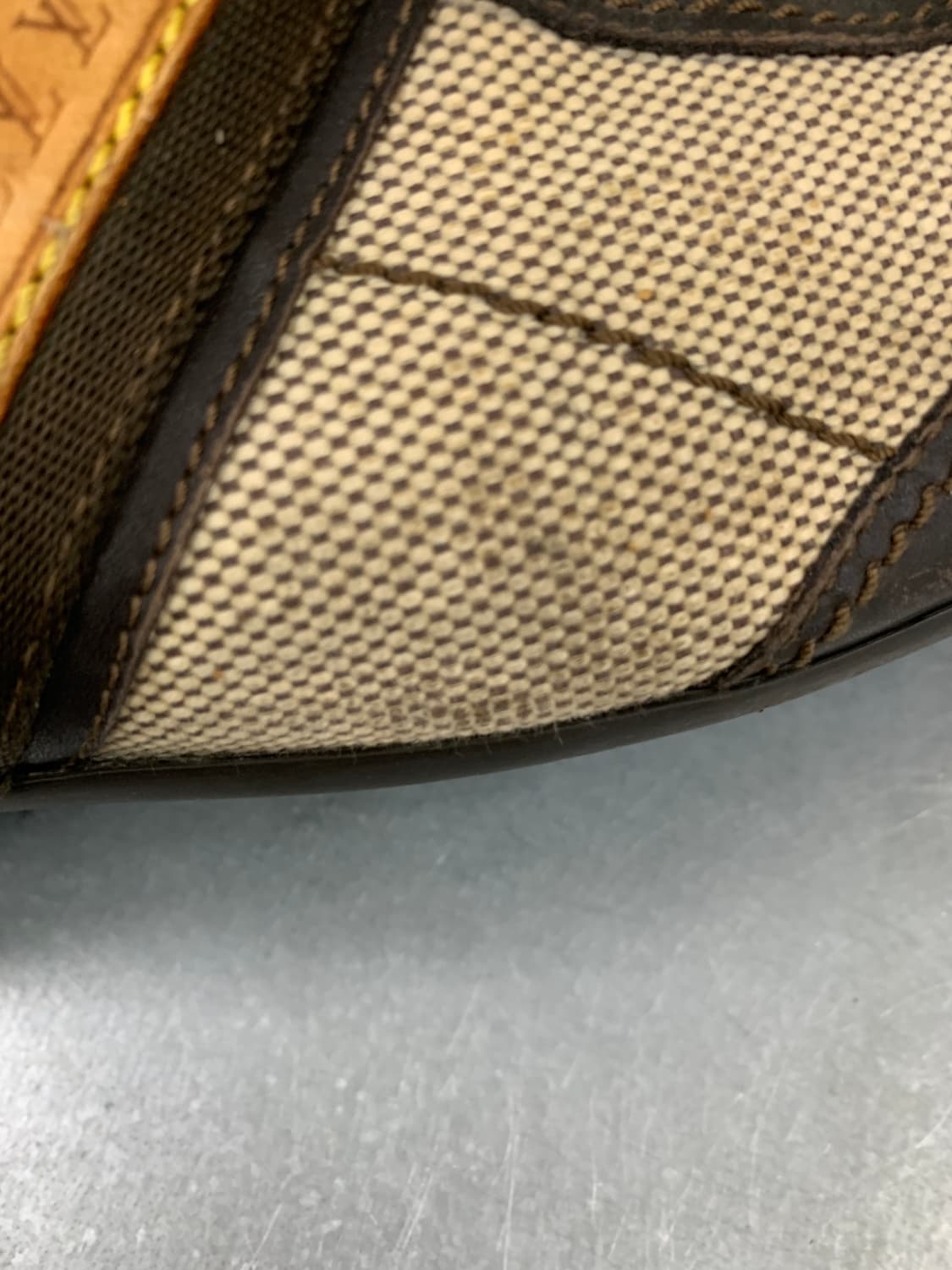 루이비통 스니커즈 7.5(265) 상품이미지6