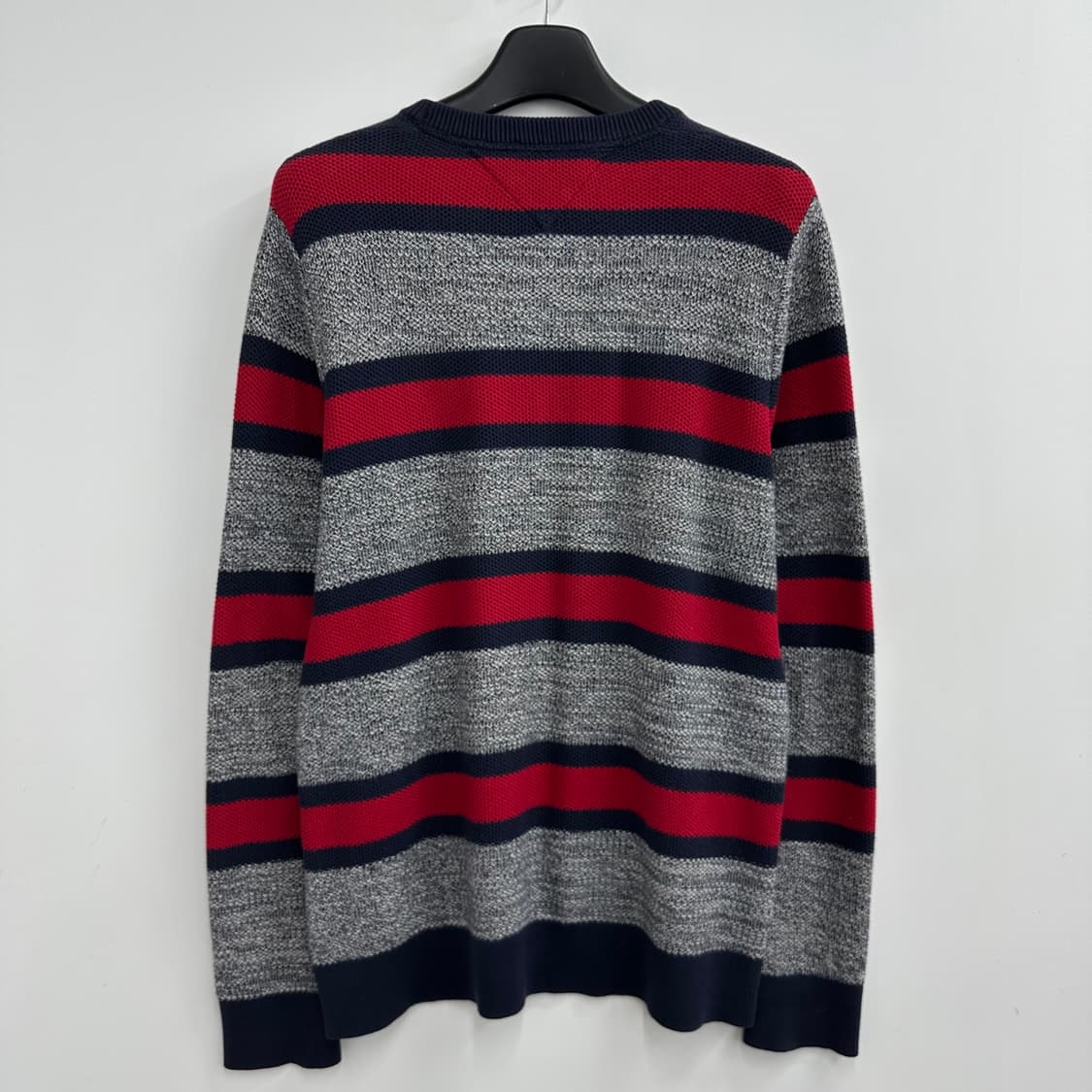 100 타미힐피거 남자 스트라이프 니트 상품이미지2