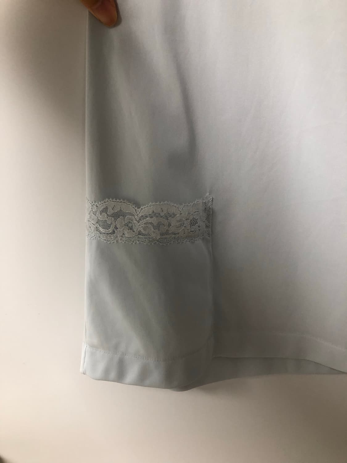 하늘색 레이스 블라우스 상품이미지3