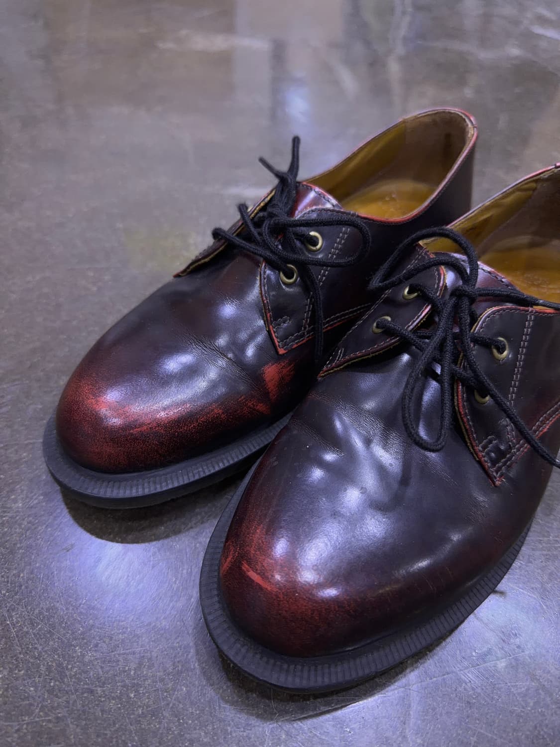 닥터마틴 브룩 슈즈 구두 버건디 체리 레드 240 상품이미지3