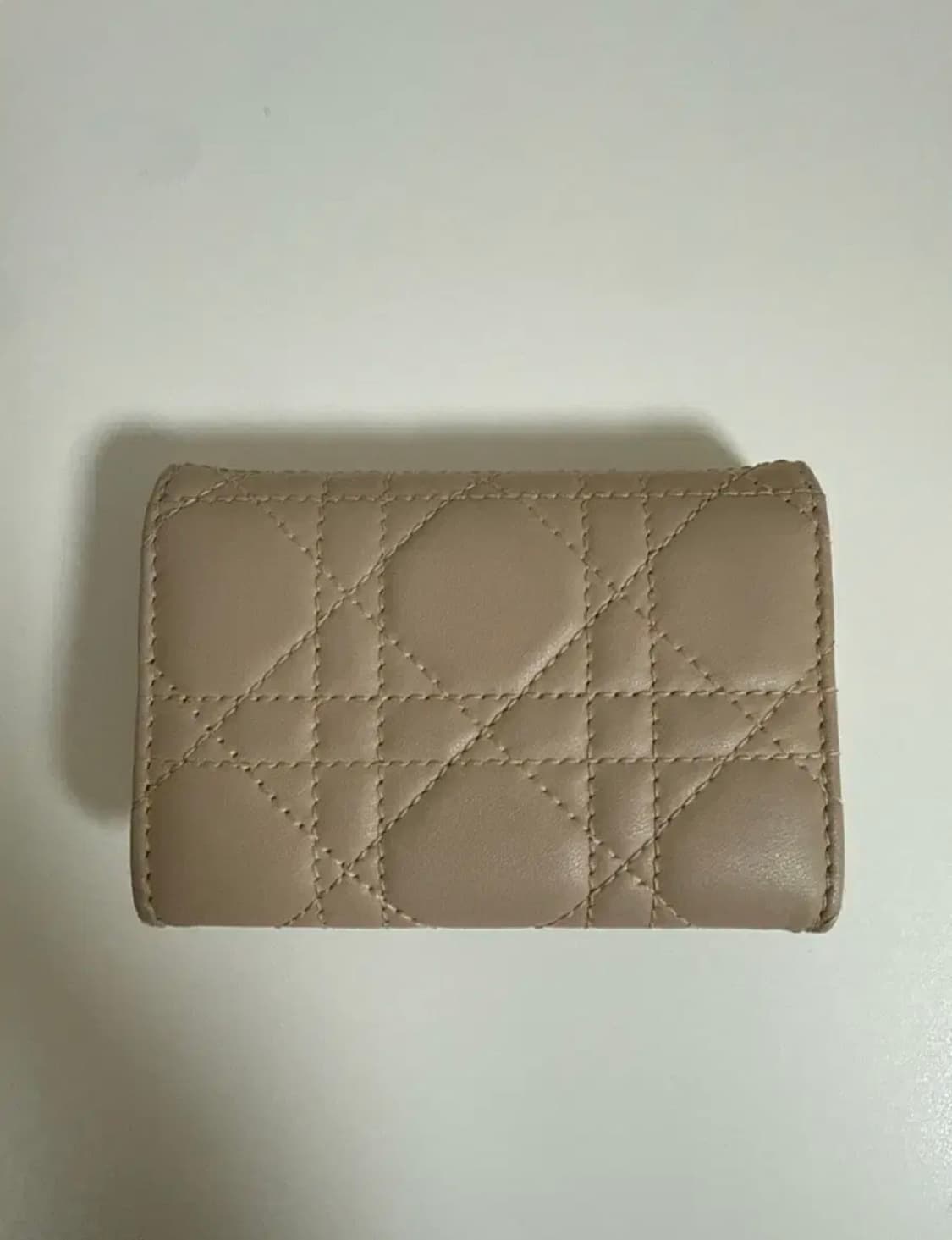 정품 미스디올 까나쥬 지갑 베이지 상품이미지2