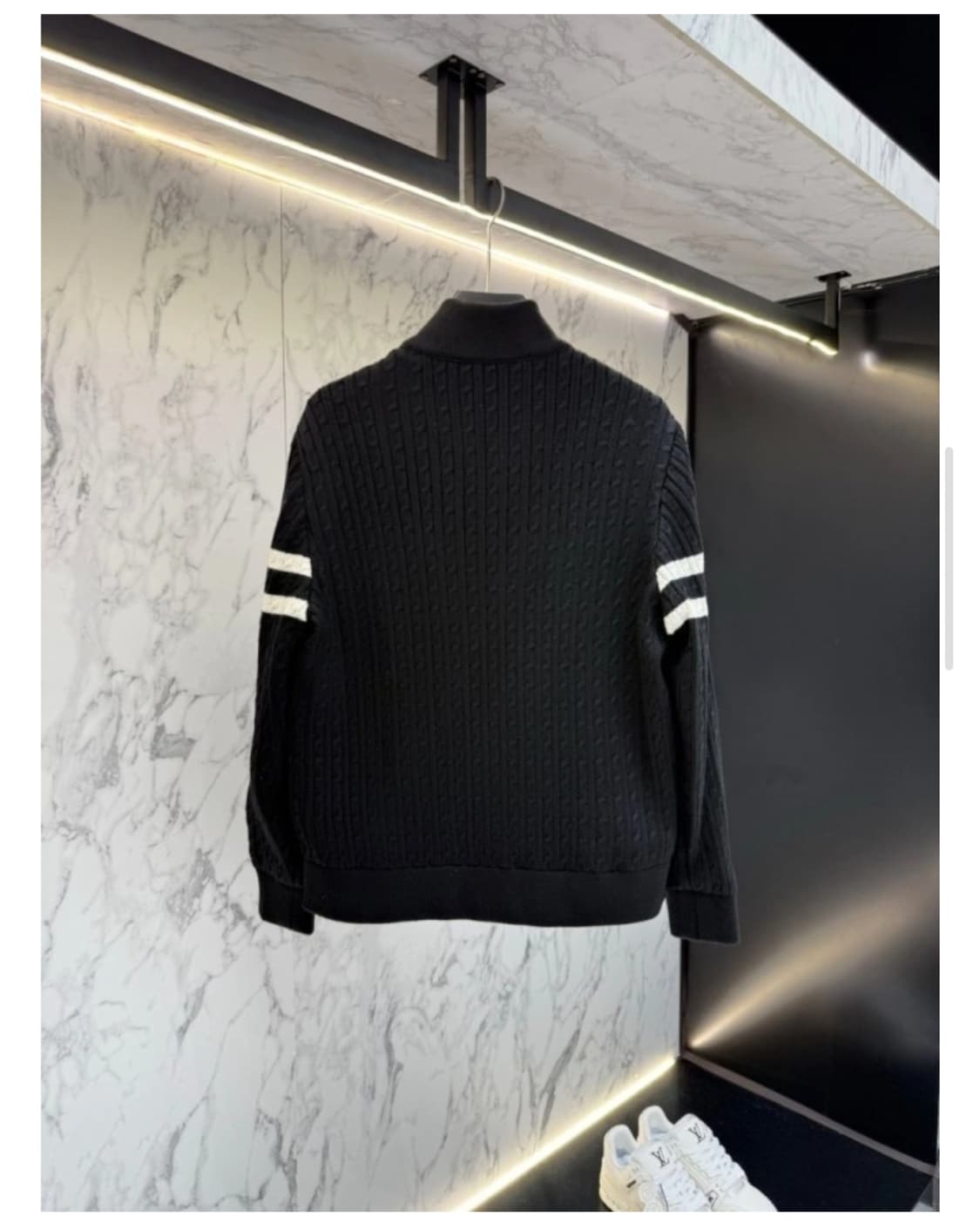 (새상품)몽클레어 니트패딩 그레이/블랙 남녀공용 상품이미지4