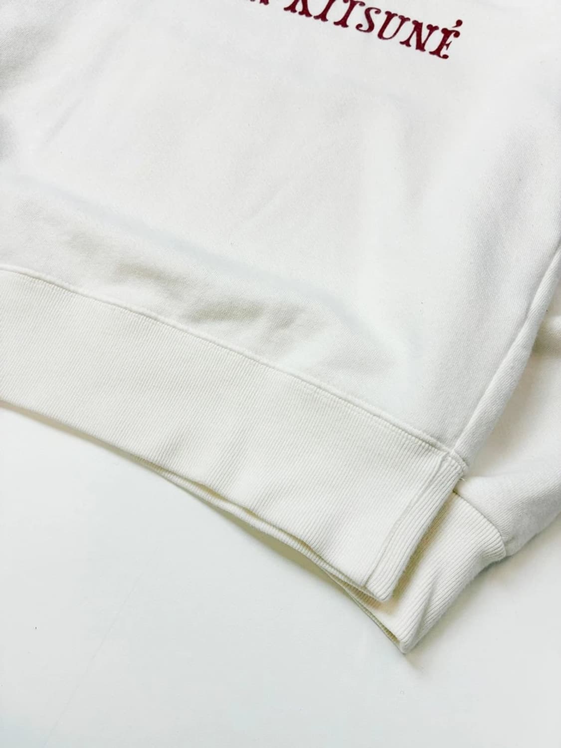 메종키츠네 재팬 자수로고 맨투맨 PN5388 상품이미지4