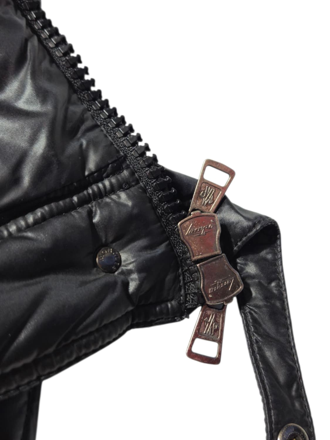 몽클레어 다이아몬드 퀄팅 바이커 다운 자켓 3 상품이미지5